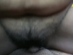 Enthousiasteling, Aziatisch, Stel, Handbeurt, Huisgemaakt, Indisch, Zoenen, Natuurlijk