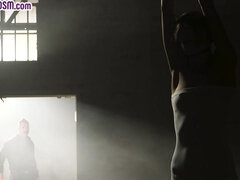 Садо мазо, Эксцентричное, Бондаж, Доминирование, Секс без цензуры, Крошечные, Развязные, Порка