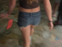 Amateur, Blonde, Sucer une bite, Pieds, Branlette thaïlandaise, Petite amie, Branlette thaïlandaise, Fumer