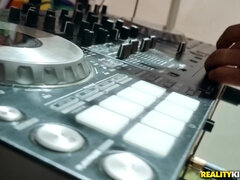 Любители, Анальный секс, Пляж, Большая жопа, Глубокая глотка, Собачьи, Бассейн, Игрушки