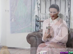 お尻, 茶髪の, 巨乳な, イマラチオ, フェムドム, 剃毛, 義母, オッパイの