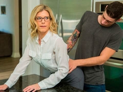 Жопа, Блондинки, Минет, Ласковые ручки, Лизание, Милф, Сыновья, Стриптизерша