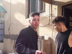Lamer culo, Semen en la boca, Garganta profunda, Penetracion con dedos, Gay, Pajear, Sexo fuerte, Trio