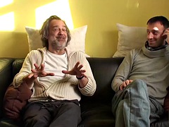 Gebondenheid, Kokhalzen, Hardcore, Moeder die ik wil neuken