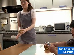 アジア人, エロ熟女, 手コキする, Hd, 日本人, キッチン, 姉妹, ティーン