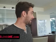 18 jaar, Pijpbeurt, Sperma shot, Diep in de keel, Hondjeshouding, Hd, Kut duiken, Tiener