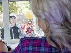 デカパイ, ブロンド, フェラチオ, 淫乱熟女, 母, パーティ, ハメ撮り, 三人