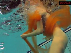 Leie, Blondine, Fetisch, Pool, Dusche, Solo, Titten, Unter wasser