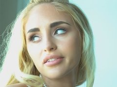 Kont, Grote lul, Blond, Likken, Kut duiken, Mager, Tiener, Tieten likken