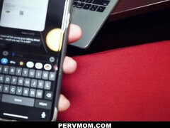 Grosser arsch, Besamung, Schwanz, Masturbation, Pov, Sohn, Tätowierung, Titten