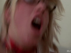 18 jahre, Grosser schwanz, Blondine, Spermaladung, Aufs gesicht abspritzen, Brille, Lingerie, Jungendliche (18+)