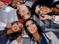 美女, フェラチオ, ダブル開発, グループ, 手コキする, ハードコア, 看護婦, ストッキング