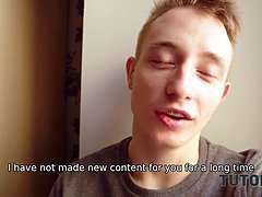 Blond, Pijpbeurt, Oudere vrouw, Hakken, Moeder die ik wil neuken, Rubebrstof, Kousen, Lerarin