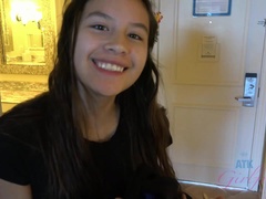 Brunette brune, Petite amie, Nue, Pov, Public, Douche, Dormant, Nénés