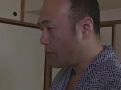 Asiatisch, Betrug, Besamung, Spermaladung, Japanische massage, Lecken, Milf, Ehefrau