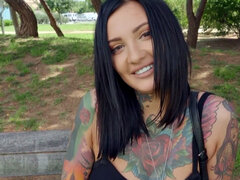 18 jahre, Grosse titten, Schwanz, Nippel, Pov, Realität, Ablutschen, Tätowierung