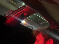 Amateur, Coche, Hembra, Penetracion con dedos, Orgasmo, Público, Chorro, Mojado