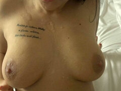 Grote kont, Grote lul, Pijpbeurt, Bruinharig, Rondborstig, Hondjeshouding, Kort haar, Mager