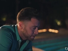 Bloke Finds Strange Mermaid in his Pool