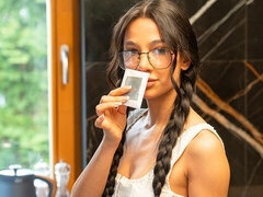 18, デカチン, フェラチオ, 茶髪の, 爸, バック, ガリガリ, ティーン