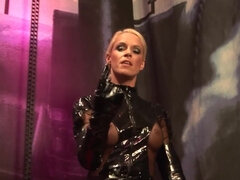 Blond, Gebondenheid, Dominante vrouw, Hardcore, Leer, Masturbatie, Orgasme, Speelgoed