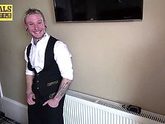 Anal, Gros cul, Gros seins, Sucer une bite, Éjaculer dans la bouche, Domination, Fétiche, Réalité