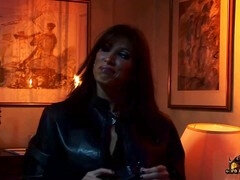 Sucer une bite, Faciale, Partouze, Groupe, Collant, Chatte, Rasée, Branlette espagnole
