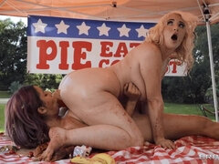 Cul, Nana, Blonde, Gorge profonde, Embrassement, Léchez, Perverse, Chatte