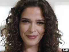 Up and close with latina Victoria Voxxx