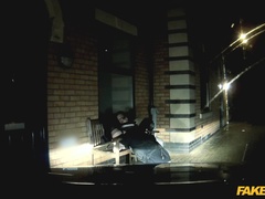 素人, 車, バック, 手コキする, なめる, ハメ撮り, ゴックンする, ユニフォーム