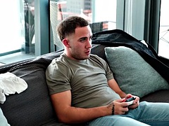 ブロンド, フェラチオ, 手コキする, ハードコア, 熟年, 淫乱熟女, 息子, オッパイの