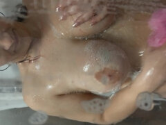 Grosse titten, Blasen, Braunhaarige, Aufs gesicht abspritzen, Italienisch, Milf, Pov, Dusche