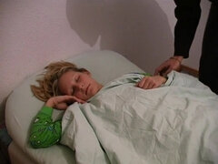 Leie, Schlampe, Blasen, Fetisch, Fingern, Deutsch, Handjob, Lesbisch