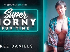 Culo grande, Tetas grandes, Bikini, Madres para coger, Afeitado, Solo, Juguetes, Camara web