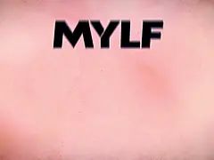 Amerikanisch, Blondine, Hochschule, Geile alte tussi, Spermaladung, Hd, Mutti, Orgie