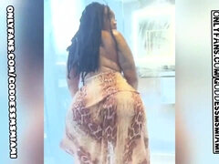 Amateur, Culo, Cuarto de baño, Tetona, Tacones, Interracial, Lencería, Medias largas