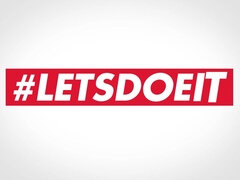 Красотки, Брюнетки, Парочка, Лесбиянка, Бассейн, На публике, Молоденькие, Сиськи