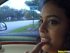 Gros cul, Grosse bite, Gros seins, Sucer une bite, Voiture, En levrette, Noir ébène, De plein air