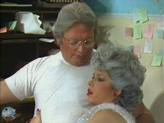 ブロンド, イく瞬間, チン, 面白, Hd, 小柄, レトロ, 三人