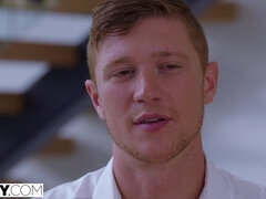 Asiatisch, Blondine, Doppelpenetration, Aufs gesicht abspritzen, Flotter vierer, Klaffend, Lingerie, Reiten