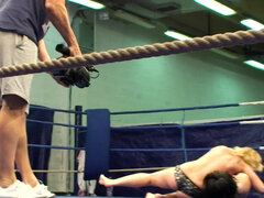 Lieveling, Grote mammen, Zwart, Blond