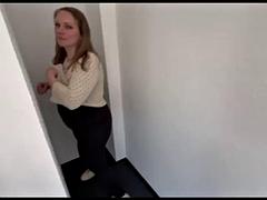Leie, Deutsch, Hardcore, Hd, Hausfrau, Lesbisch, Büro, Im freien