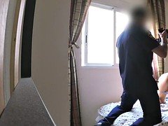 Enthousiasteling, Lieveling, Brits, Spaans, Tieten likken, Uniformpje