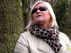 デカパイ, イギリス人, 浮気者, 指いじり, レズビアン, 熟年, 淫乱熟女, オーガズム
