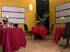 Tussi, Grosse titten, Blasen, Braunhaarige, Vollbusig, Hardcore, Titten