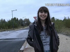 Brunette brune, Hd, Masturbation, Petite femme, Élève, Solo, Se déshabiller, Adolescente