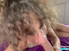 Минет, Мамочка, Сыновья