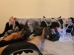Enthousiasteling, Pijpbeurt, Sperma shot, Diep in de keel, Voeten fetish, Latex, Moeder die ik wil neuken, Natuurlijke tieten