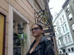 Gros seins, Collège université, Tchèque, Allemand, Lunettes, Poilue, Réalité, Adolescente