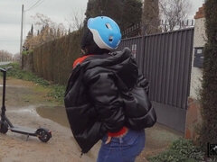 Sucer une bite, Voiture, Exhib, Branlette thaïlandaise, Public